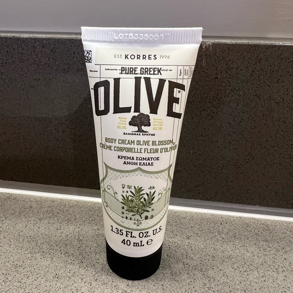 Korres Pure Greek Olive Body Cream 1.35oz Olive Blossom Hydrating Lotion NWT - Picture 2 of 2